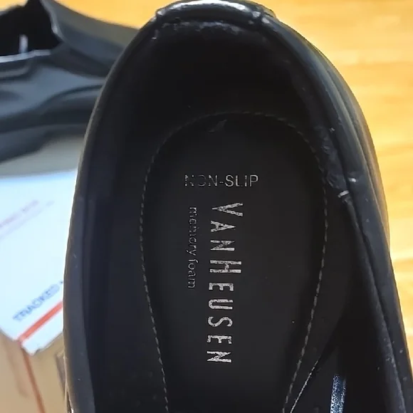 Van Heusen Black Leather Loafers Size 13 M. Memory Foam Worn  display picture 2